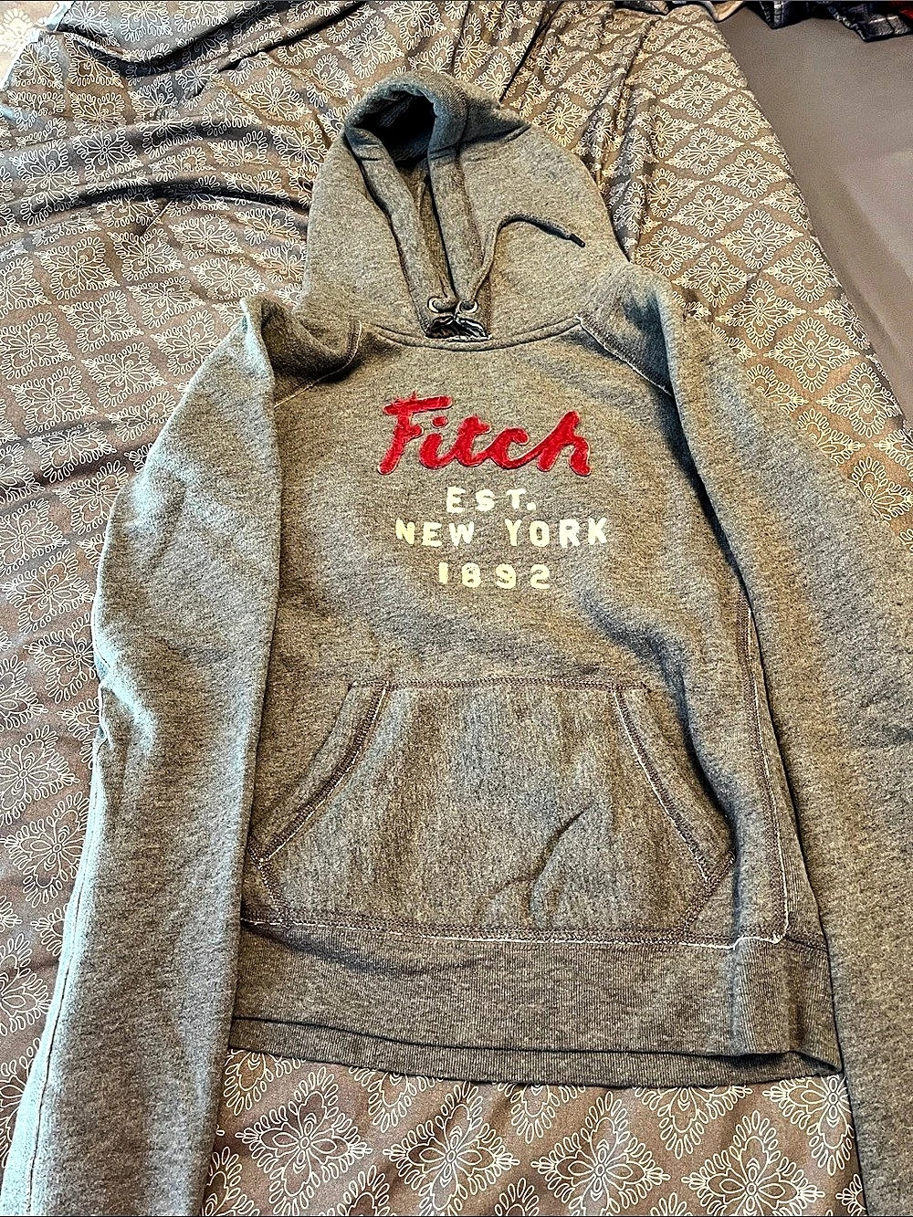 Abercrombie & Fitch Est New York 1892 Applique Hoodie Gray